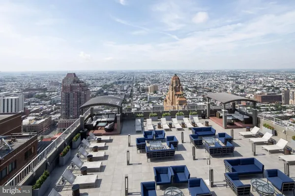 $3,382 | 1500 Locust Street, Unit 2B3716, Philadelphia, PA 19102