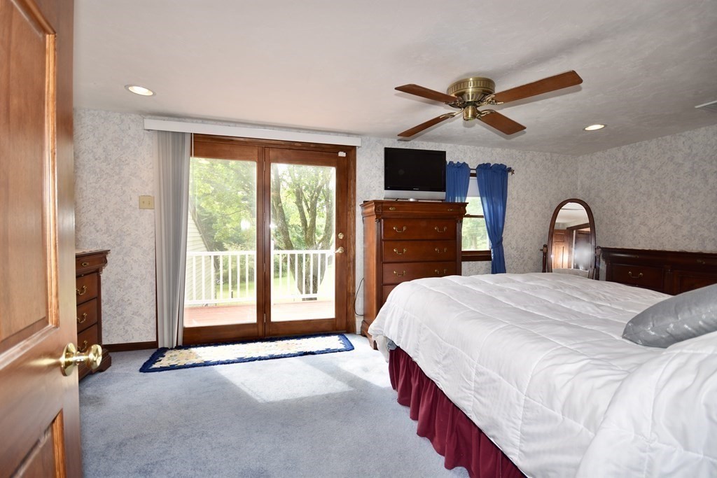 172 Pierce Street Rochester, MA 02770 - Photo 21 of 27