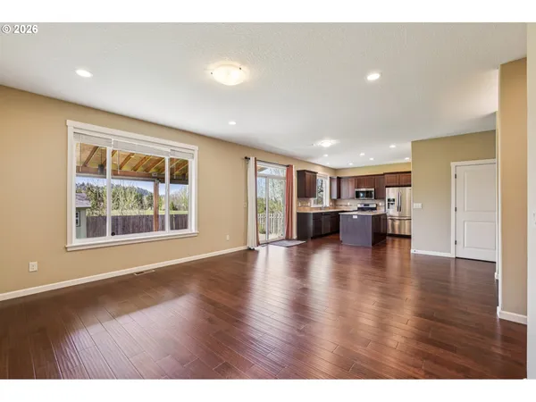 $599,900 | 2117 Southeast Cochran Drive, Gresham, OR 97080