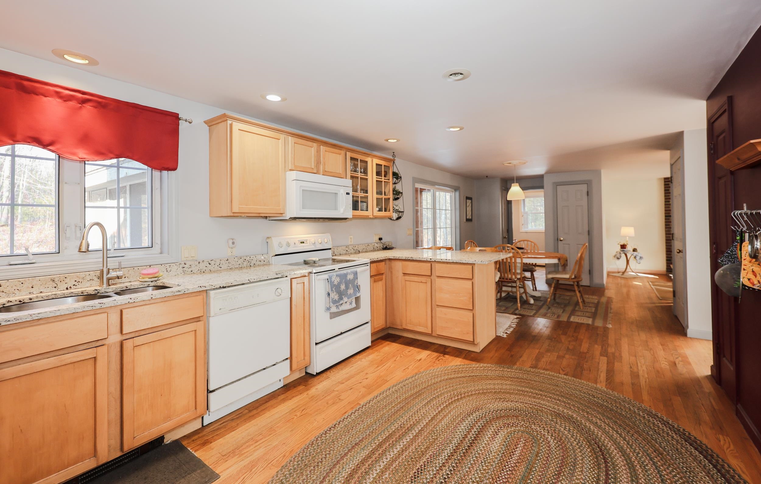 277 Prescott Road Epping, NH 03042 - Photo 14 of 50