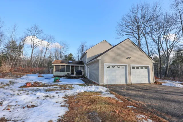 $638,800 | 277 Prescott Road, Epping, NH 03042