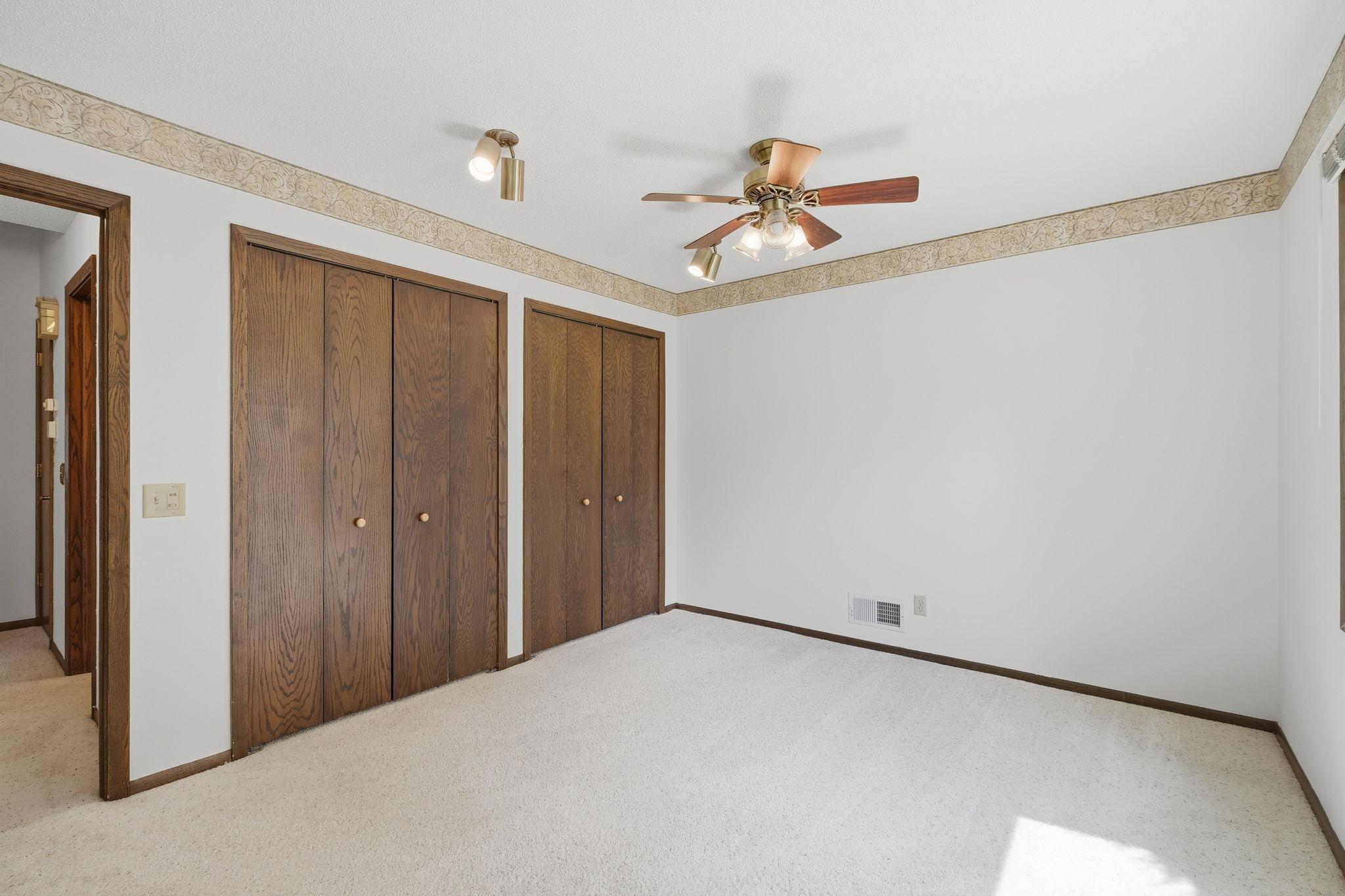 16500 Lake Ridge Drive Maple Grove, MN 55311 - Photo 17 of 39