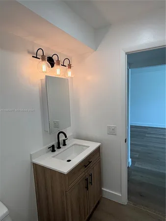 $1,950 | 8277 Southwest 128th Street, Unit 113, Pinecrest, FL 33156