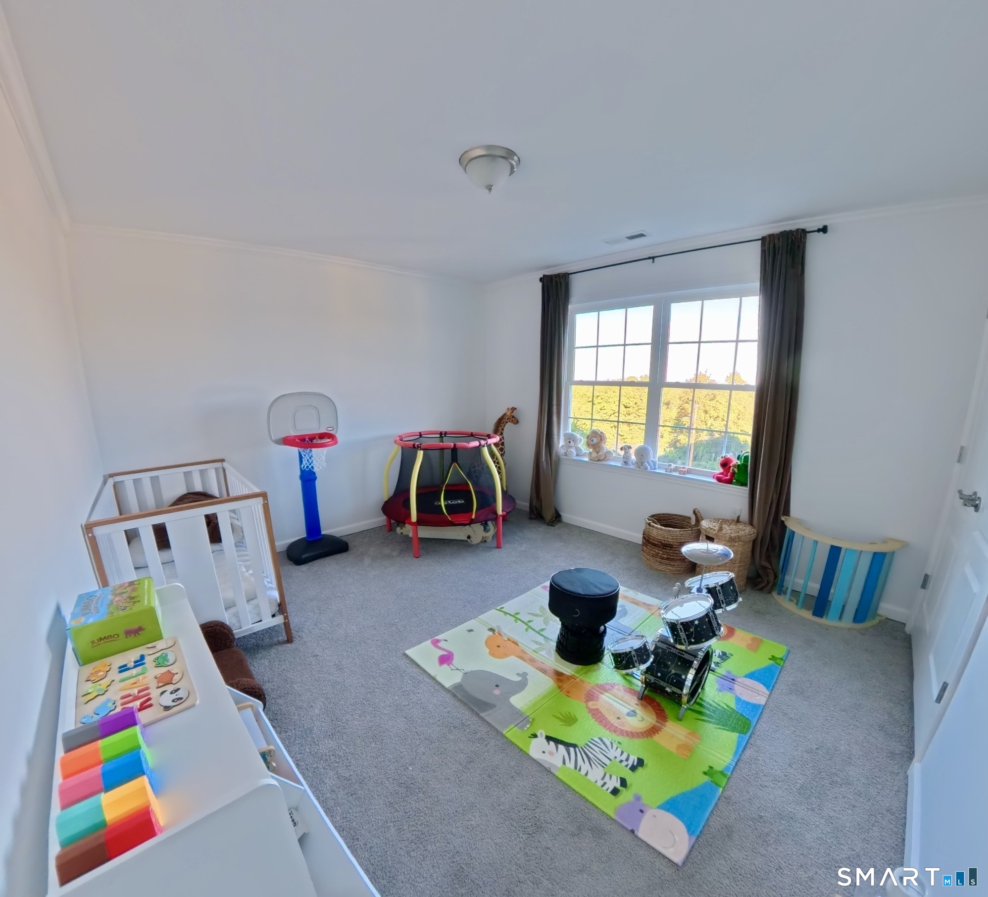 156 Dayton Road Bridgeport, CT 06606 - Photo 21 of 25 Gallery Image 21