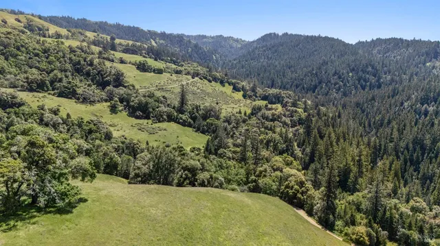$1,697,500 | 9655 Peachland Road, Boonville, CA 95415