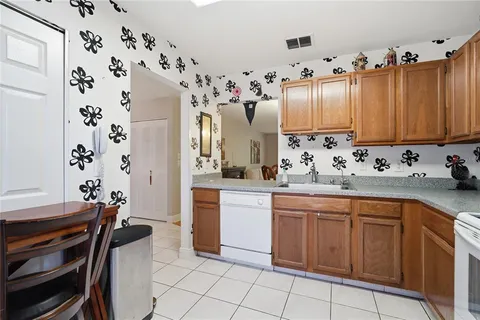 $240,000 | 2917 Fig Court, Palm Harbor, FL 34684