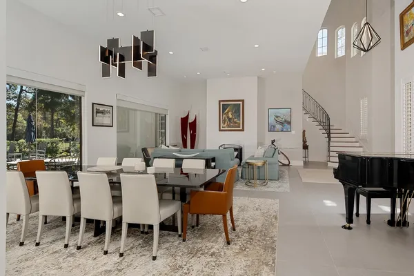 $3,700,000 | 10 Norlund Way, The Woodlands, TX 77382