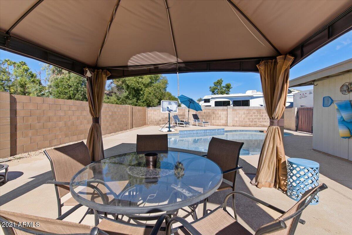 854 North Windsor Circle Mesa, AZ 85213 - Photo 22 of 24 22-022