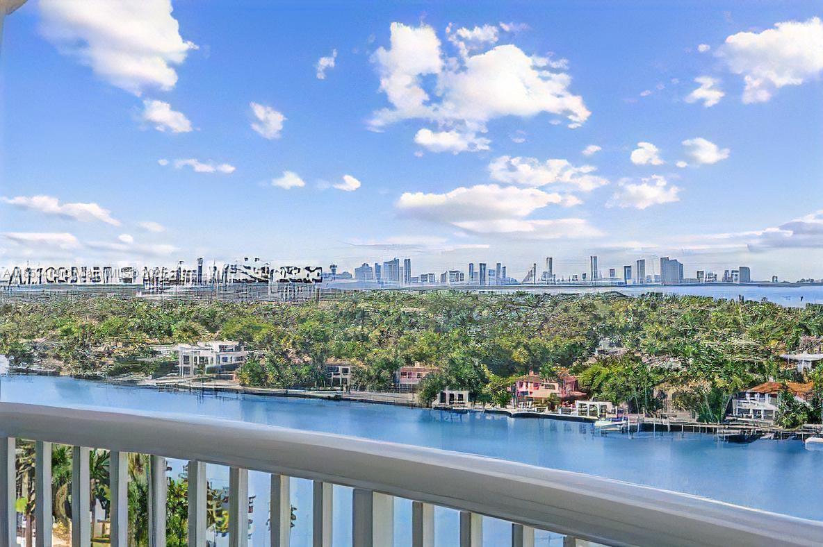 5401 Collins Avenue, Unit 829 Miami Beach, FL 33140 - Photo 24 of 29 a view of a city