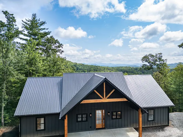 $675,000 | 22 Hudson Springs Lane, Murphy, NC 28906