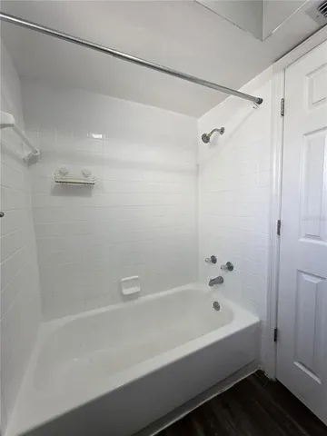 $1,695 | 705 1st Street, Unit 4, Indian Rocks Beach, FL 33785