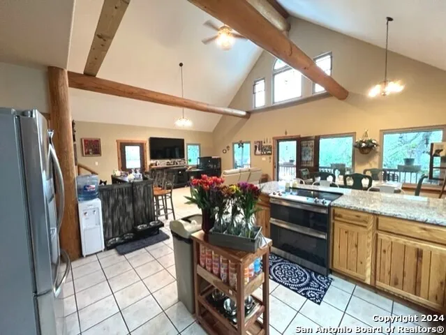 $1,800 | 350 White Bass Drive, Lakehills, TX 78063