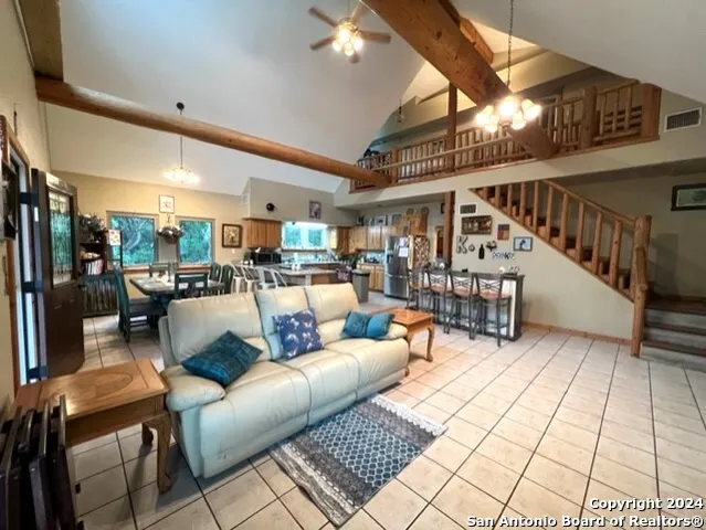 $1,800 | 350 White Bass Drive, Lakehills, TX 78063