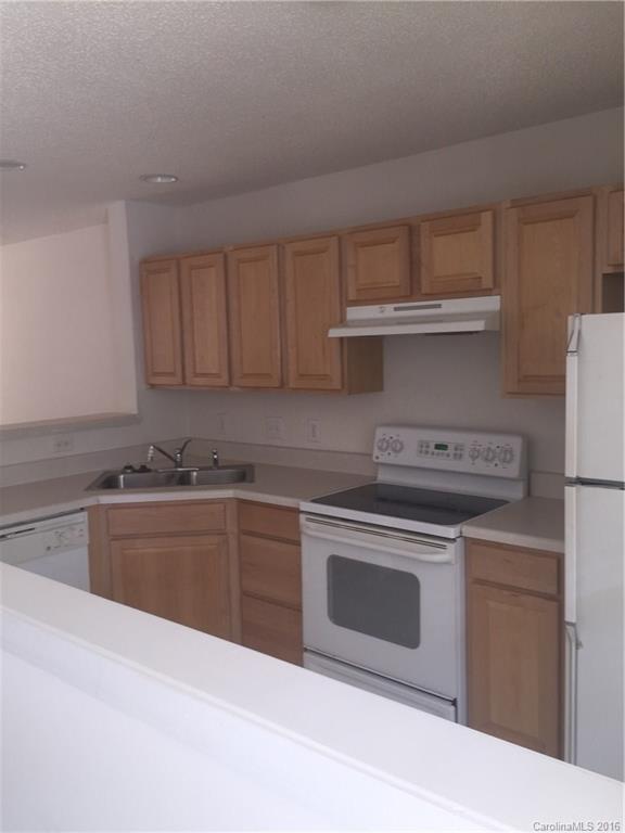 113 Rhett Court, Unit 1904 Fort Mill, SC 29715 - Photo 2 of 9 Gallery Image 2