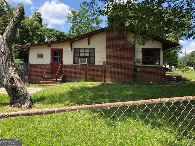 $110,000 | 1222 East Tugalo Street, Toccoa, GA 30577