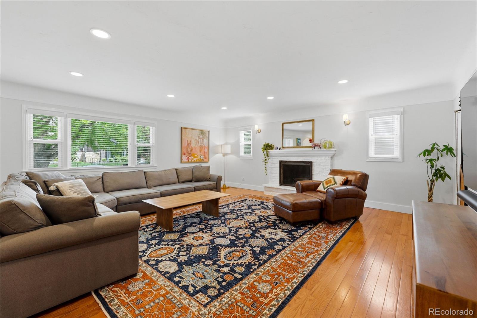 1121 South Cook Street Denver, CO 80210 - Photo 6 of 50