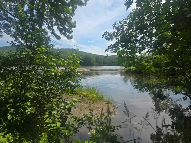 $199,900 | 0 Braggs Bay Off, Errol, NH 03579