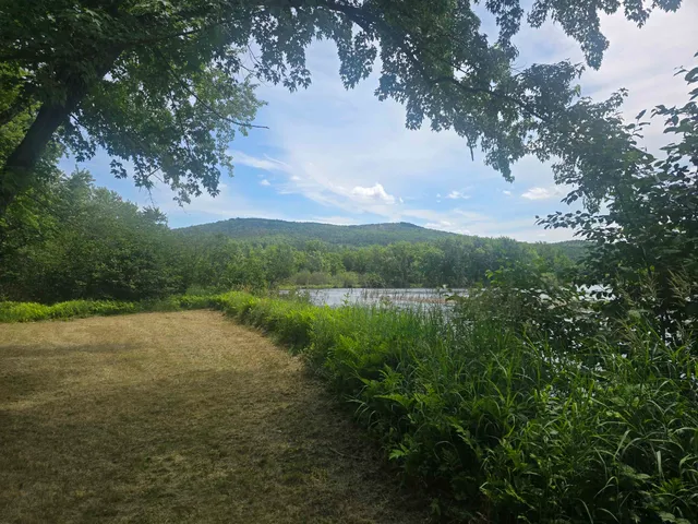 $199,900 | 0 Braggs Bay Off, Errol, NH 03579