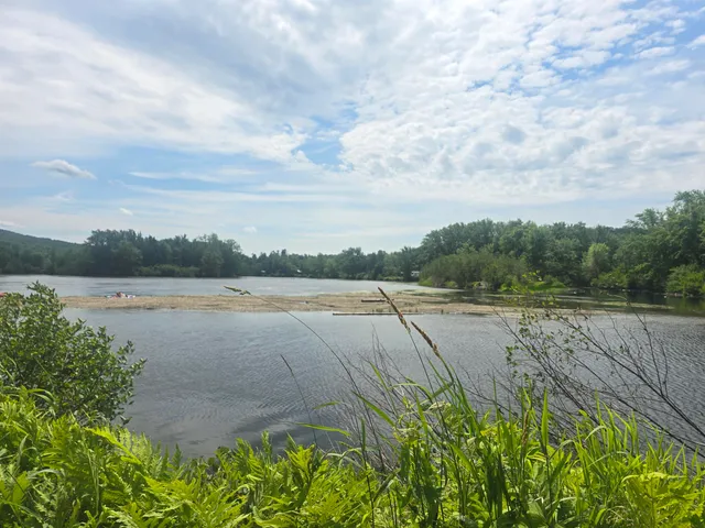 $199,900 | 0 Braggs Bay Off, Errol, NH 03579