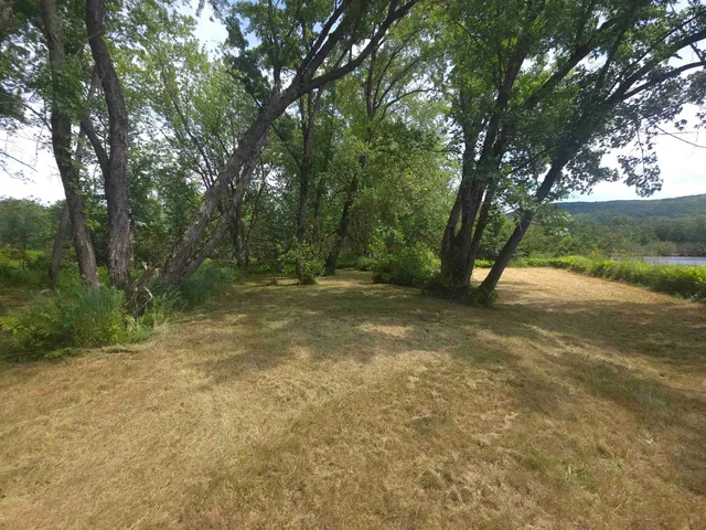 $199,900 | 0 Braggs Bay Off, Errol, NH 03579