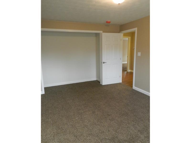 352 Chapel Road Aliquippa, PA 15001 - Photo 10 of 17 Bedroom. 2nd bedroom, large closet!!