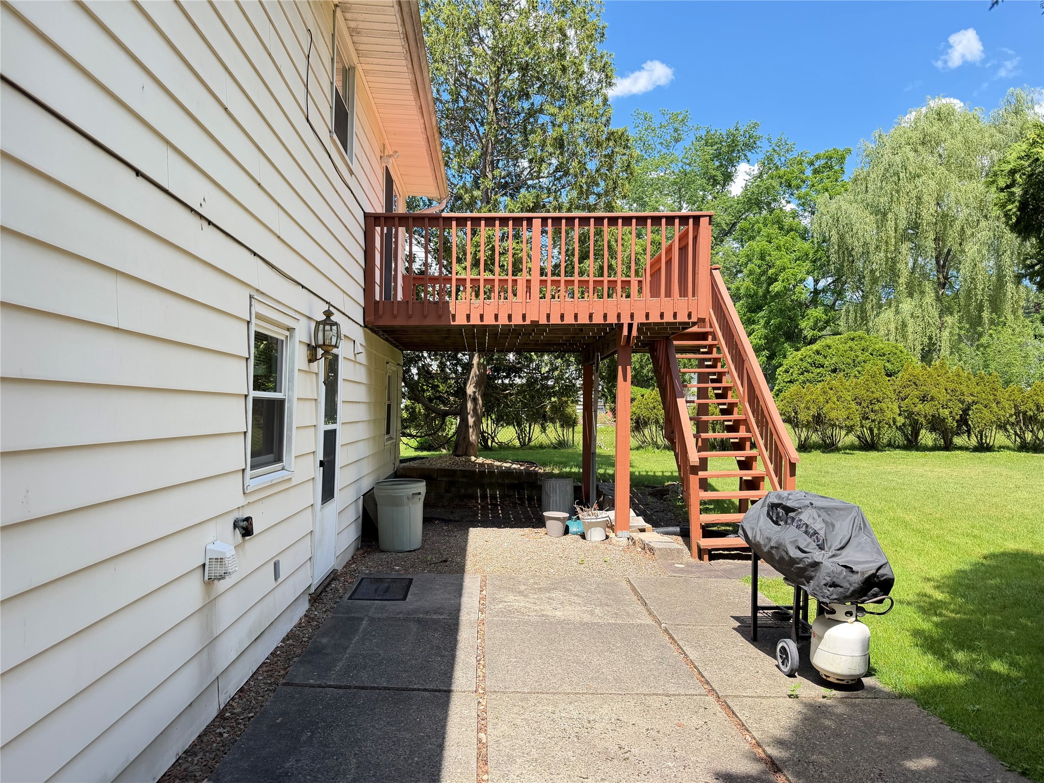 2707 Camelot Road Endwell, NY 13760 - Photo 25 of 36