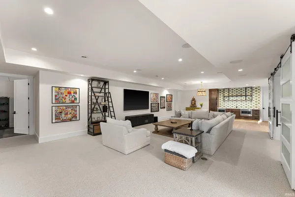 $13,450,000 | 17420 Highway 20, Goshen, IN 46528