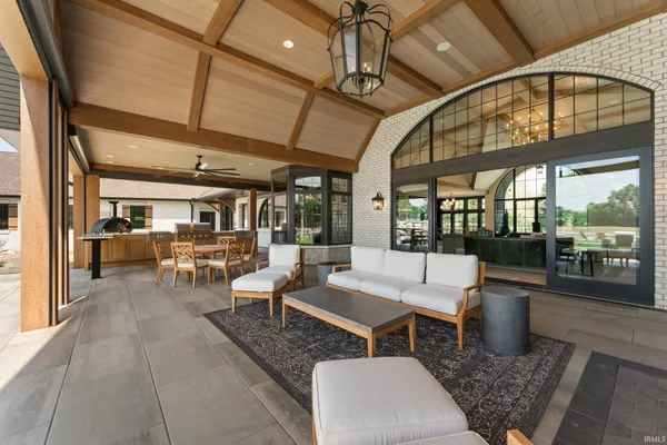 $13,450,000 | 17420 Highway 20, Goshen, IN 46528