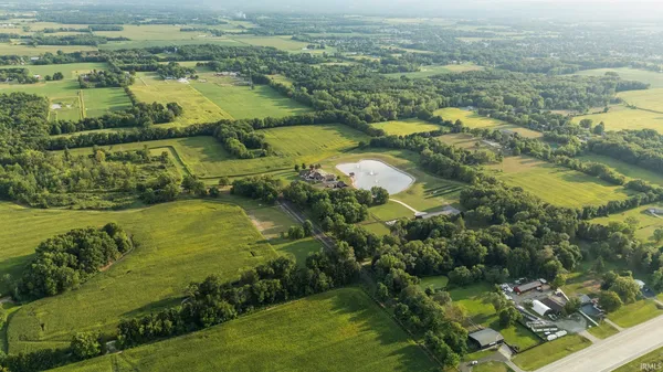 $13,450,000 | 17420 Highway 20, Goshen, IN 46528