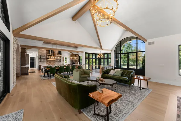 $13,450,000 | 17420 Highway 20, Goshen, IN 46528