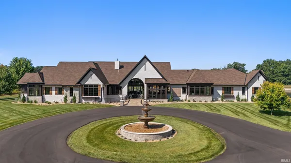 $13,450,000 | 17420 Highway 20, Goshen, IN 46528