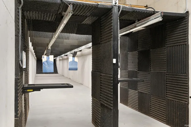 $16,000,000 | 17420 Highway 20, Goshen, IN 46528