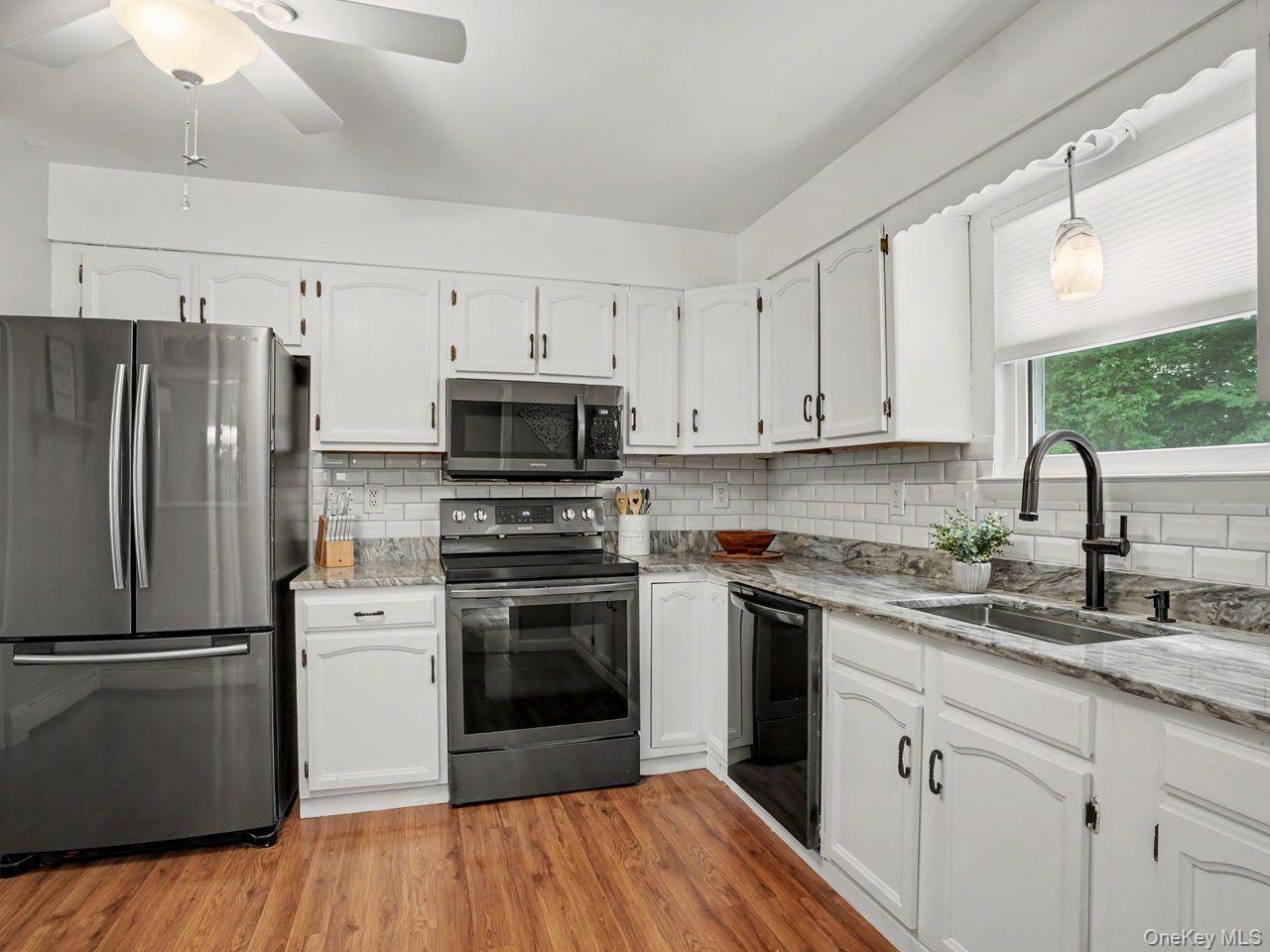 47 Martin Road Hopewell Junction, NY 12533 - Photo 5 of 37