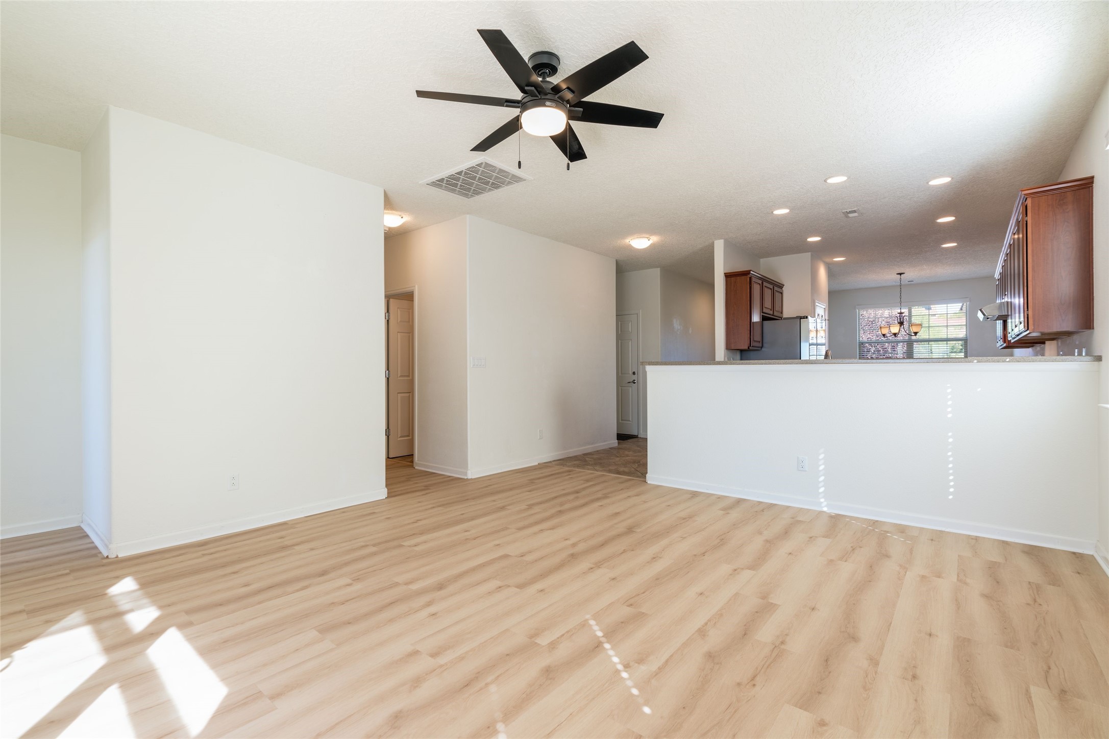 4010 Sierra Alta Avenue Northeast Rio Rancho, NM 87124 - Photo 15 of 40 Gallery Image 15