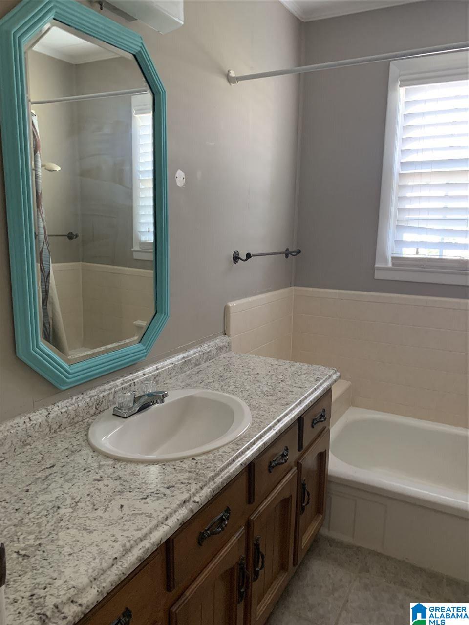 601 5th Avenue East Oneonta, AL 35121 - Photo 18 of 27