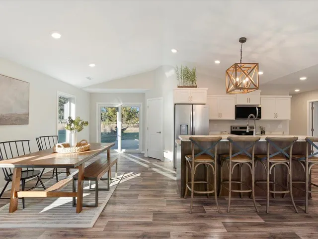 $359,900 | 5446 Jericho Road, Baxter, MN 56425