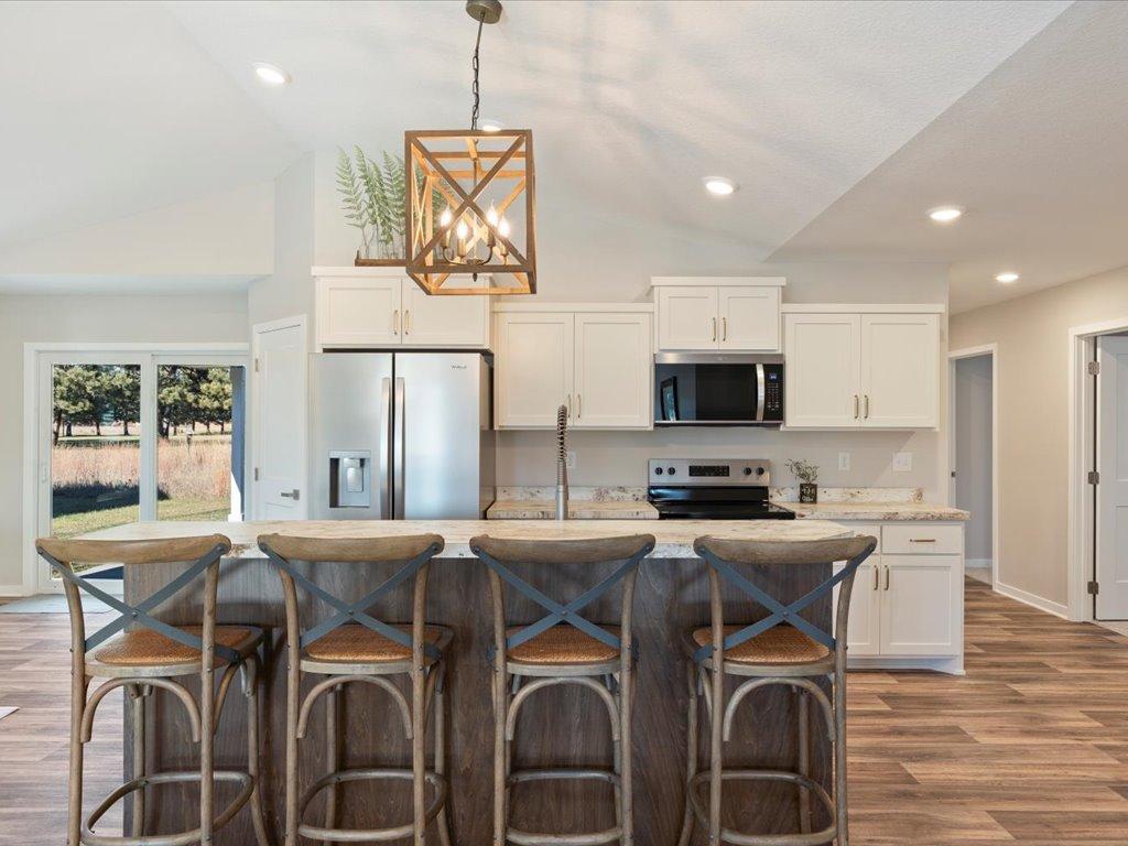 5446 Jericho Road Baxter, MN 56425 - Photo 9 of 36