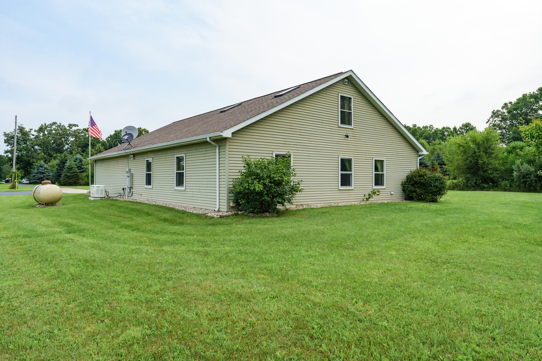 15482 C Drive South Marshall, MI 49068 - Photo 20 of 39 Back of Home