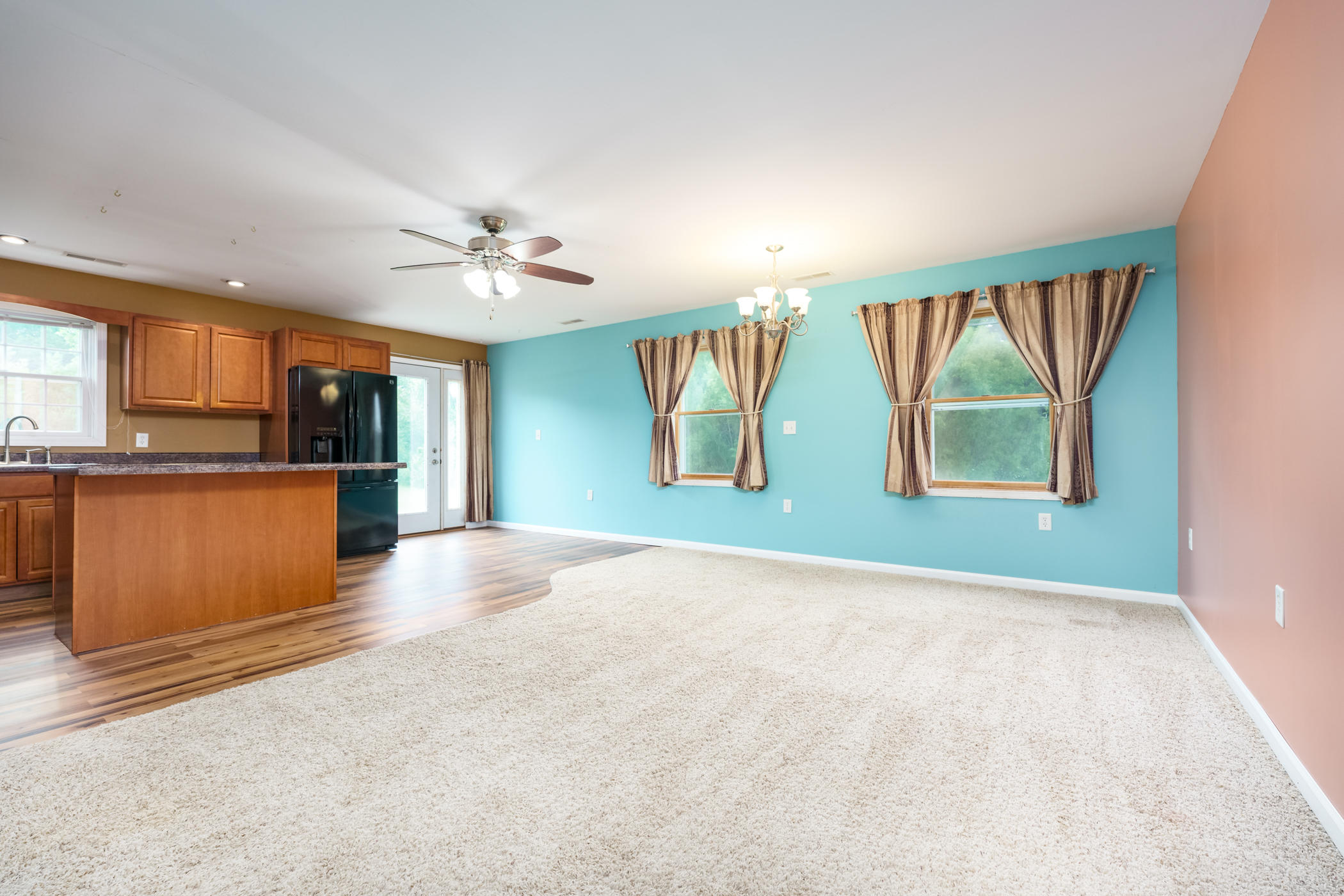 15482 C Drive South Marshall, MI 49068 - Photo 7 of 39 Formal Dining Area