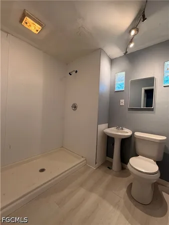 $750 | 8406 Sevigny Drive, North Fort Myers, FL 33917