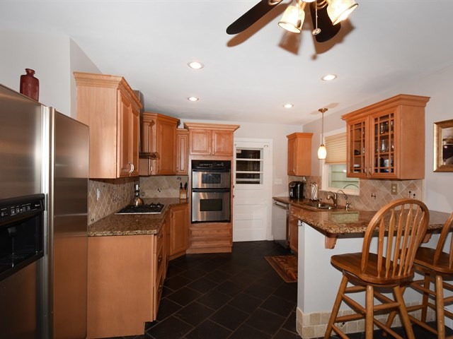 913 North Cedar Road New Lenox, IL 60451 - Photo 6 of 22
