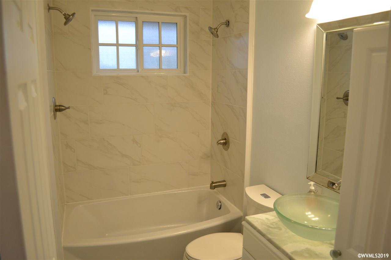 360 I Street Independence, OR 97351 - Photo 12 of 18 Gallery Image 12