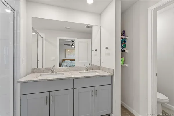 $2,500 | 3931 Southeast Mentmore Lane, Stuart, FL 34997