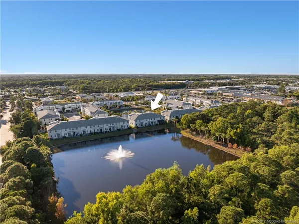 $2,500 | 3931 Southeast Mentmore Lane, Stuart, FL 34997