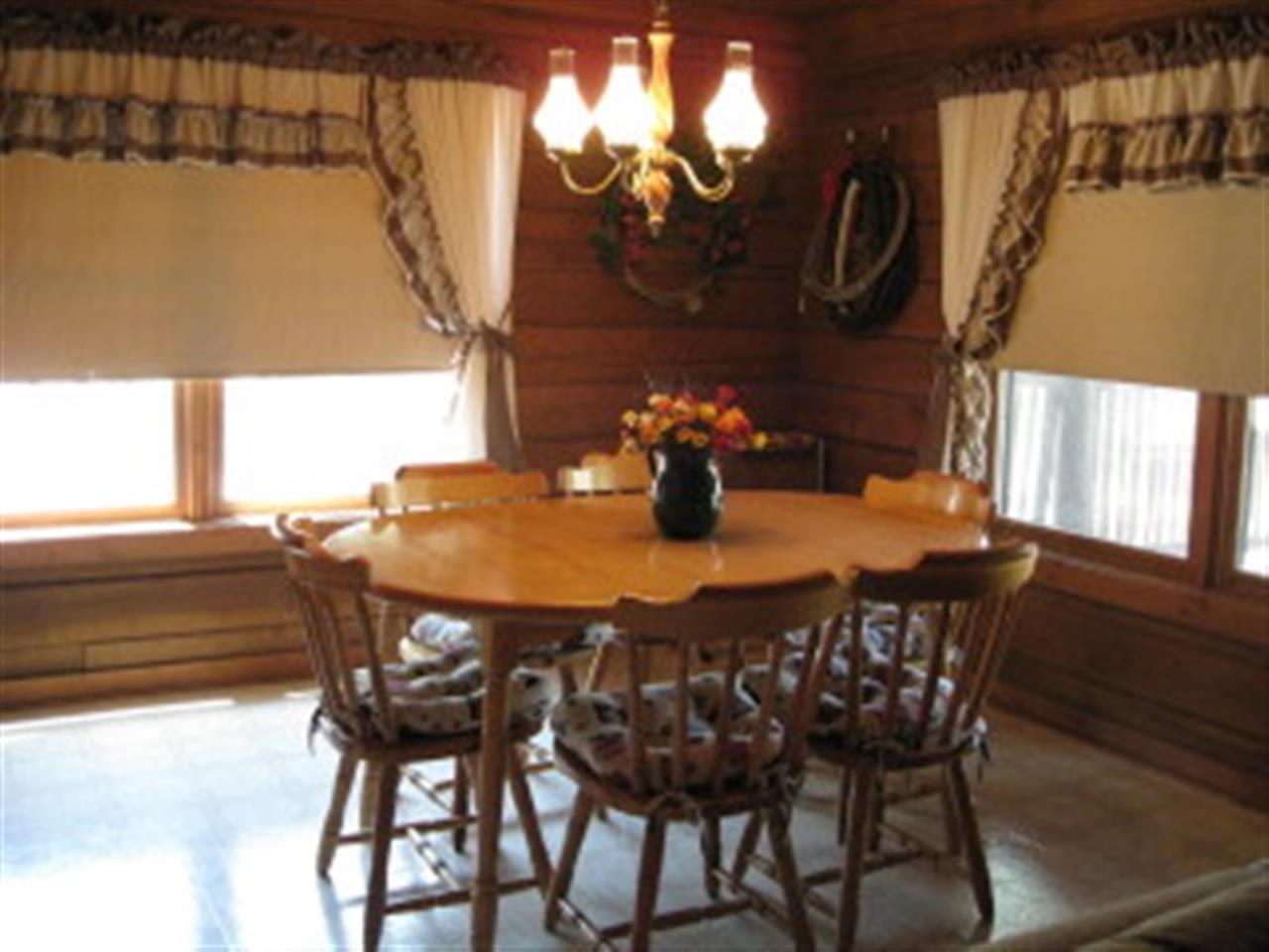 2091 Best Drive Overgaard, AZ 85933 - Photo 3 of 16