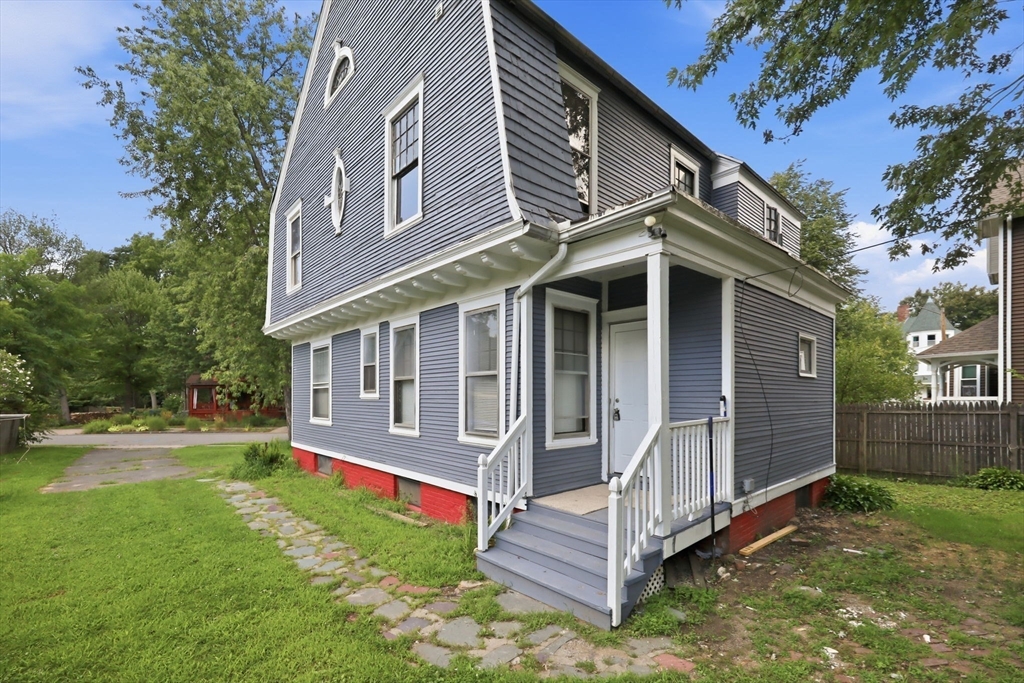 43 Cornell Street Springfield, MA 01109 - Photo 27 of 27 Gallery Image 27
