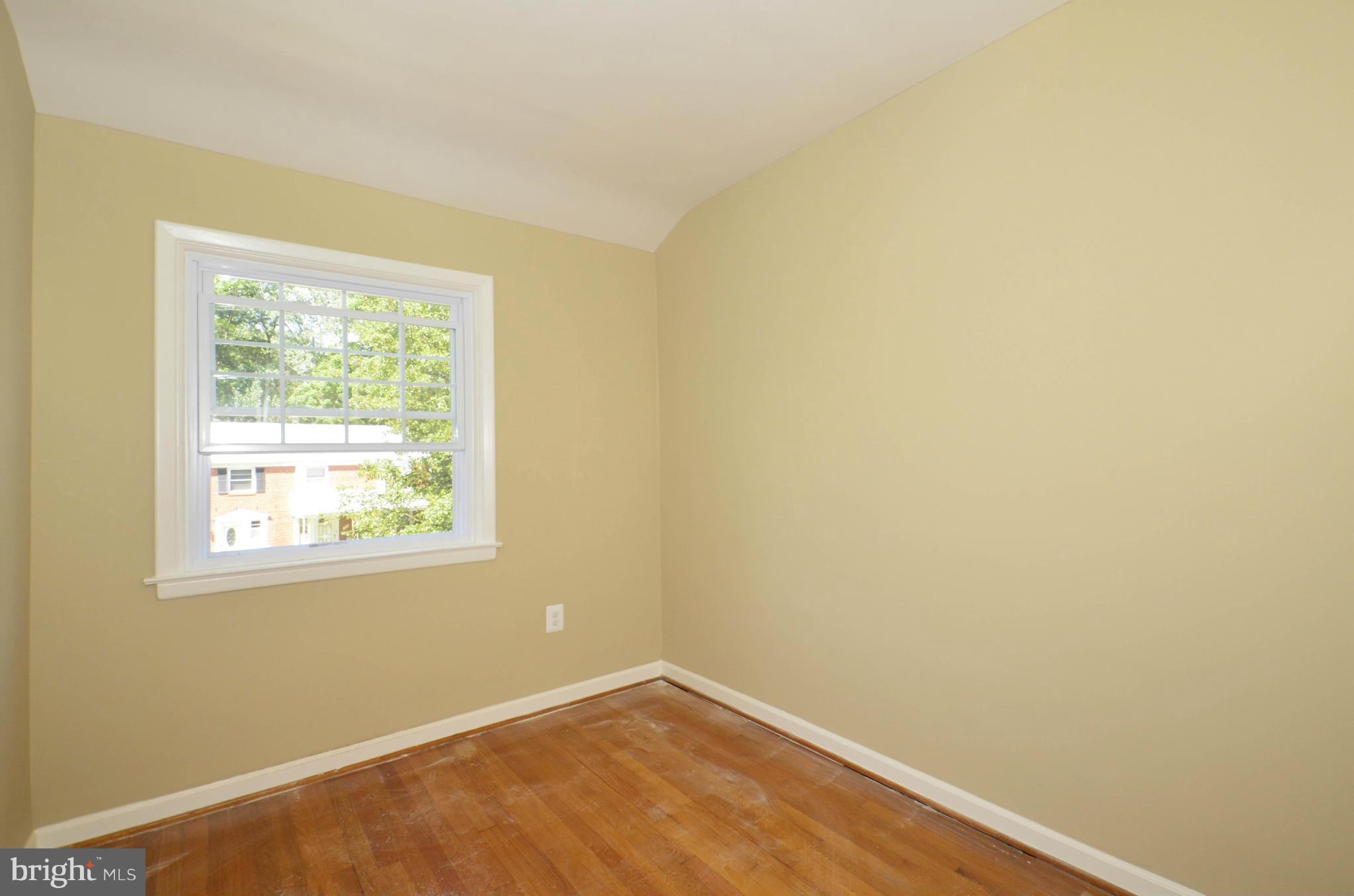 1313 Brixton Road Baltimore, MD 21239 - Photo 8 of 10 Bedroom 3
