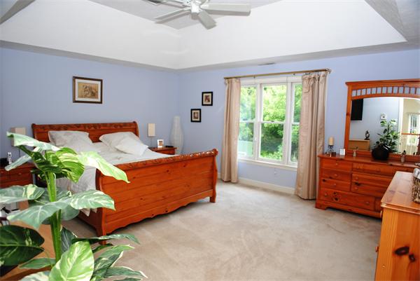 83 Stearns Road Marlborough, MA 01752 - Photo 12 of 23 Gallery Image 12
