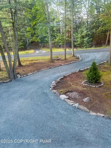 $475,000 | 169 Shiny Mountain Road, Greentown, PA 18426