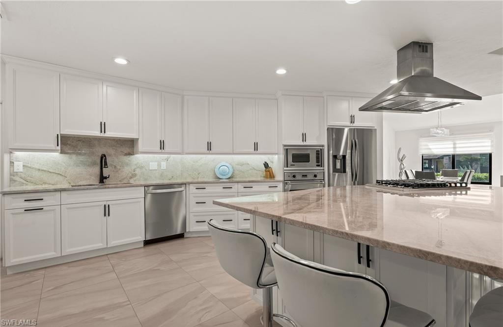 2307 Queens Way Naples, FL 34112 - Photo 13 of 41